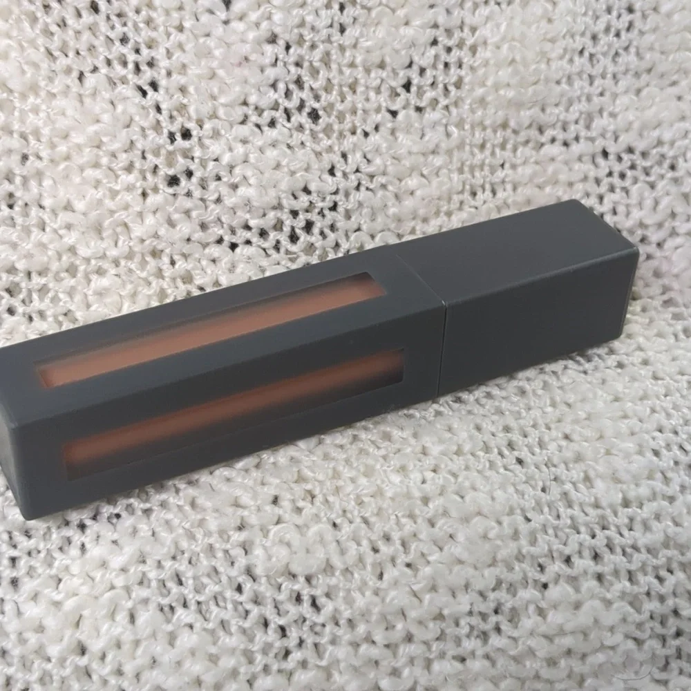 KAB Cosmetics Lip Gloss in Undress Me, 5g/0.175oz